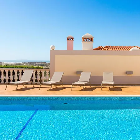 Sunny Ocean View, Praia Del Rey A7 *